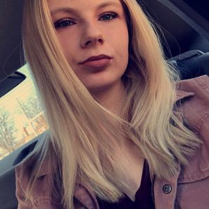 Meet your Posher, Hannah